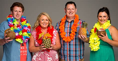 cast of travel guides australia